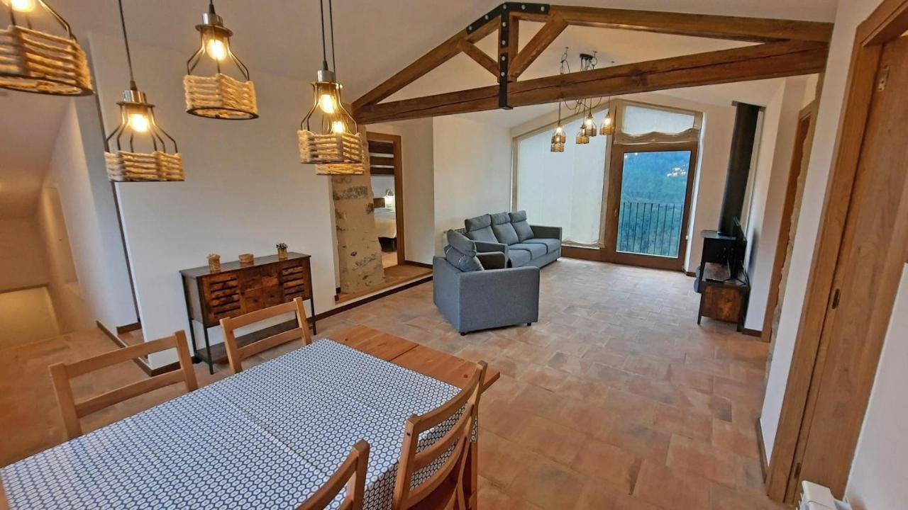 El Guitart - Turisme Rural Guest House Ripoll Bilik gambar